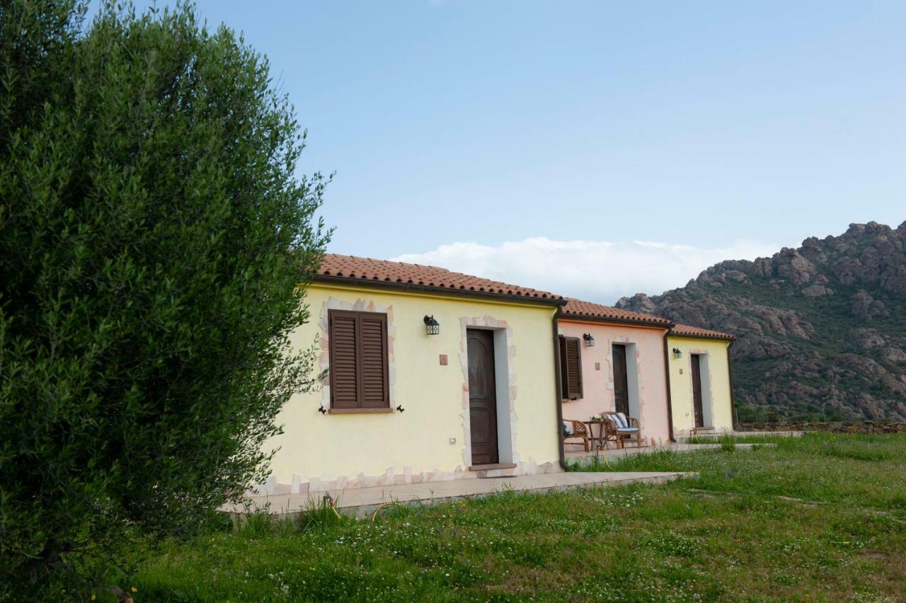 Agriturismo B&B Casteldoria Santa María Exterior foto