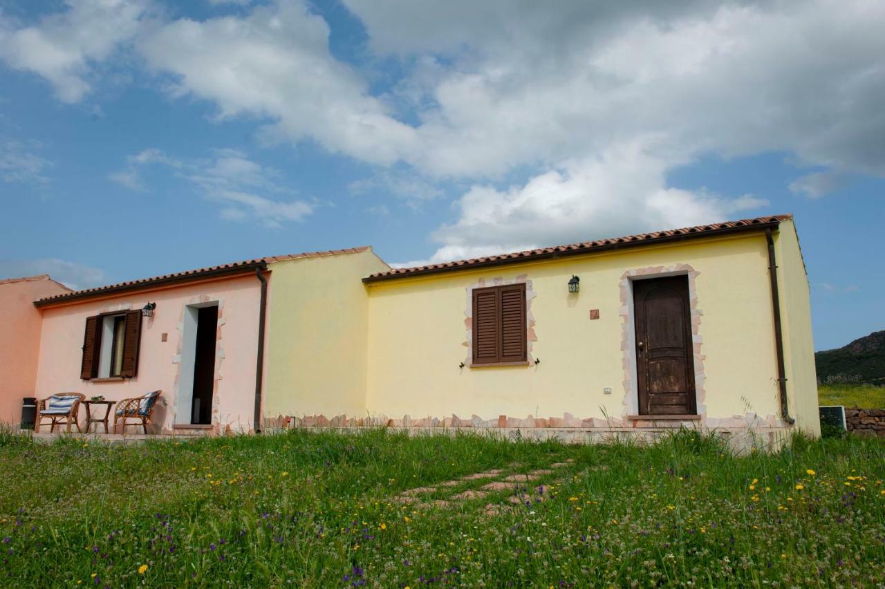 Agriturismo B&B Casteldoria Santa María Exterior foto